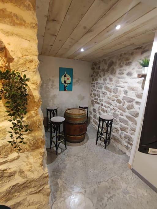 Appartement Cosy 2/4 Personnes La Roquebrussanne المظهر الخارجي الصورة