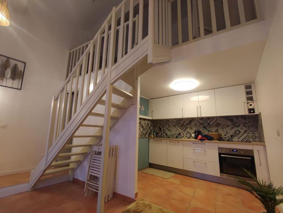 Appartement Cosy 2/4 Personnes La Roquebrussanne المظهر الخارجي الصورة